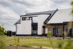 Showroom zvenku